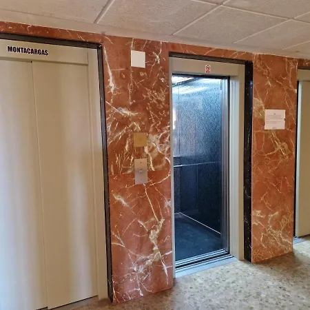 公寓 Del Parque Flats Los Verdiales 托雷莫利诺斯